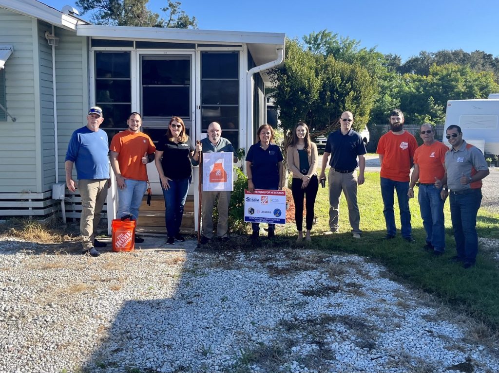 Bob Navy Veteran Photo with RCDS, Space Coast Habitat and Home Depot 